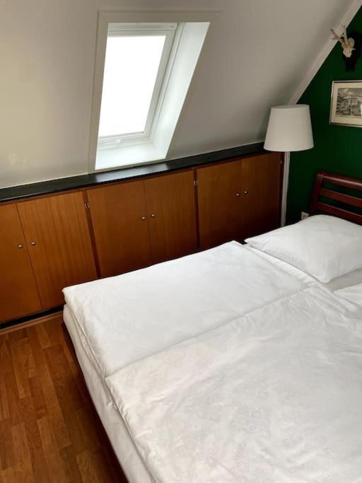 Appartamento Super Zentral Begehrte Wohnlage Parkplatz Vor Haus Norimberga Esterno foto