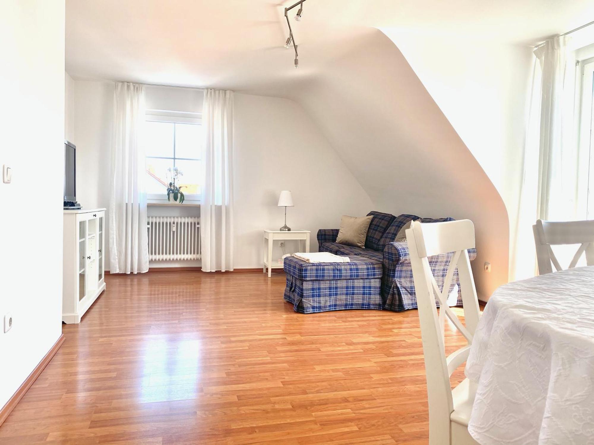 Appartamento Super Zentral Begehrte Wohnlage Parkplatz Vor Haus Norimberga Esterno foto
